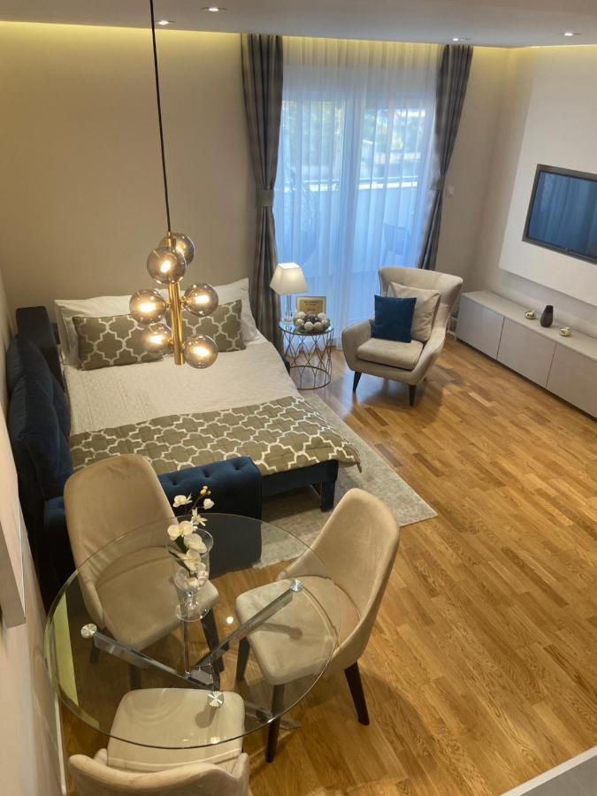 Tiffany Lux Apartment 트레빈예 외부 사진