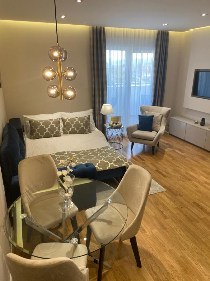 Tiffany Lux Apartment 트레빈예 외부 사진