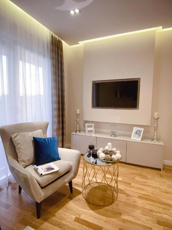 Tiffany Lux Apartment 트레빈예 외부 사진